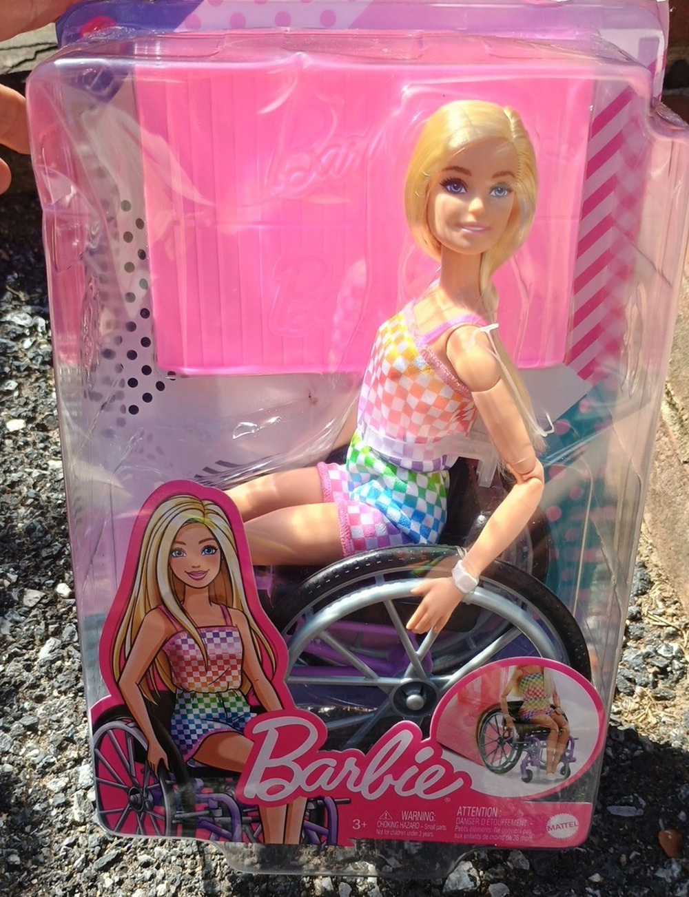 NEW 2022 Barbie Fashionistas Doll in jumper w/ Wheelchair & Ramp Mattel #HJT13